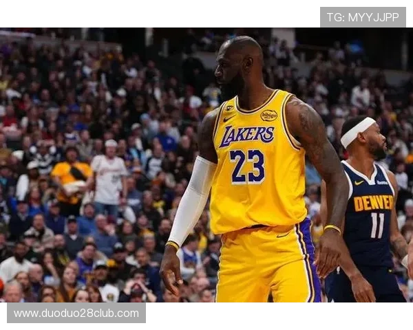 湖人迎来连胜关键战詹姆斯状态火热力助球队再创佳绩